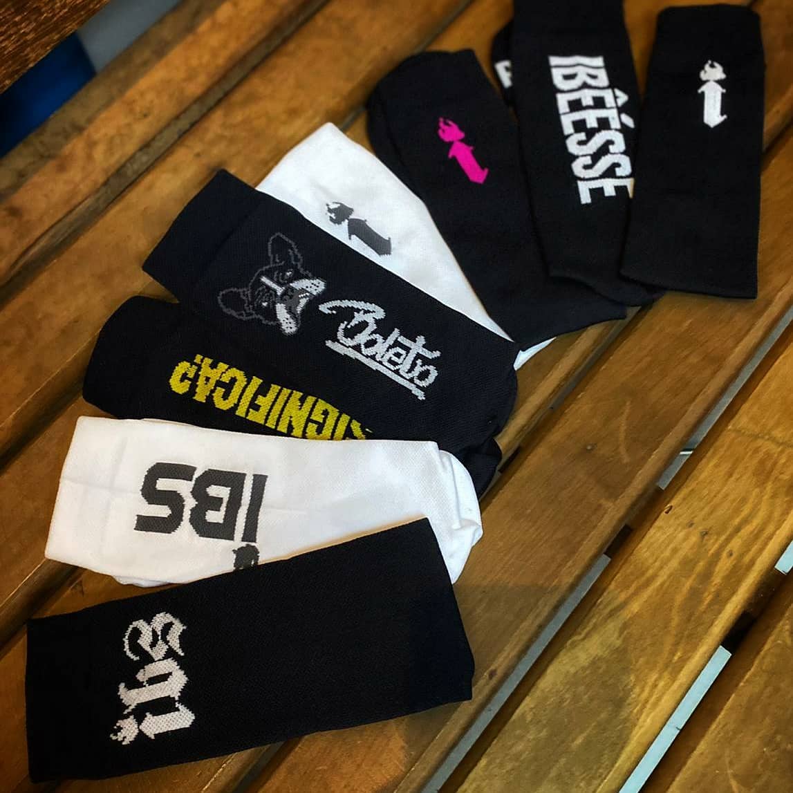 Nova coleção IBS SOCKS! A venda na loja!.....#ibs #intensebikeshop #socks #bikeshop #cycling #mtb #speed #downhill #xc #xco #allmountain #enduro #bikekit #bikeclothes